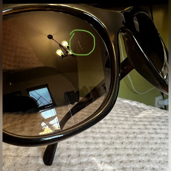 Ray Ban sunglasses 4216 lightly used + case - Picture 6 of 6